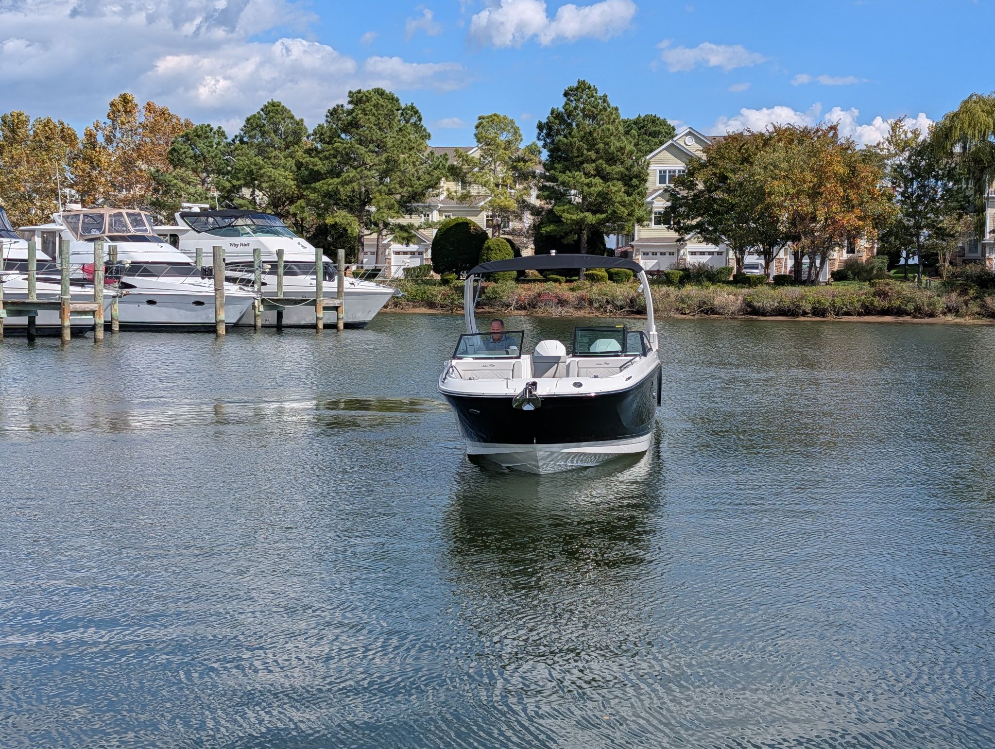 2026 Sea Ray SDX 290 Outboard Image Thumbnail #8