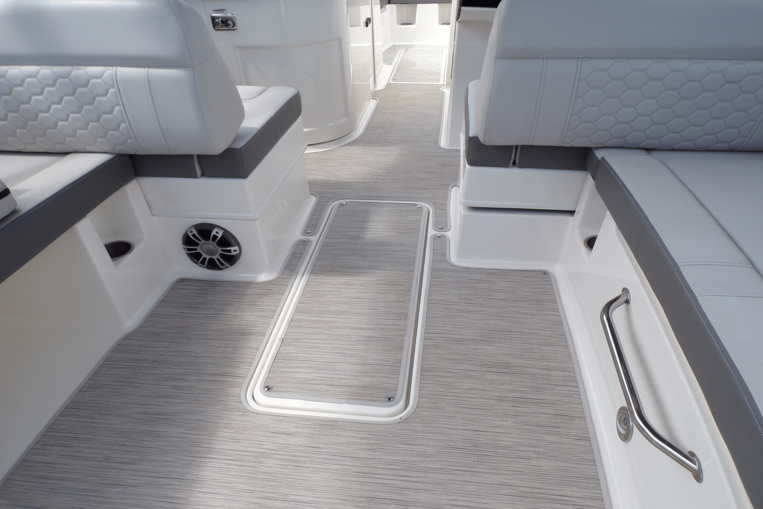 2023 Sea Ray 290 SDX-OB Image Thumbnail #34