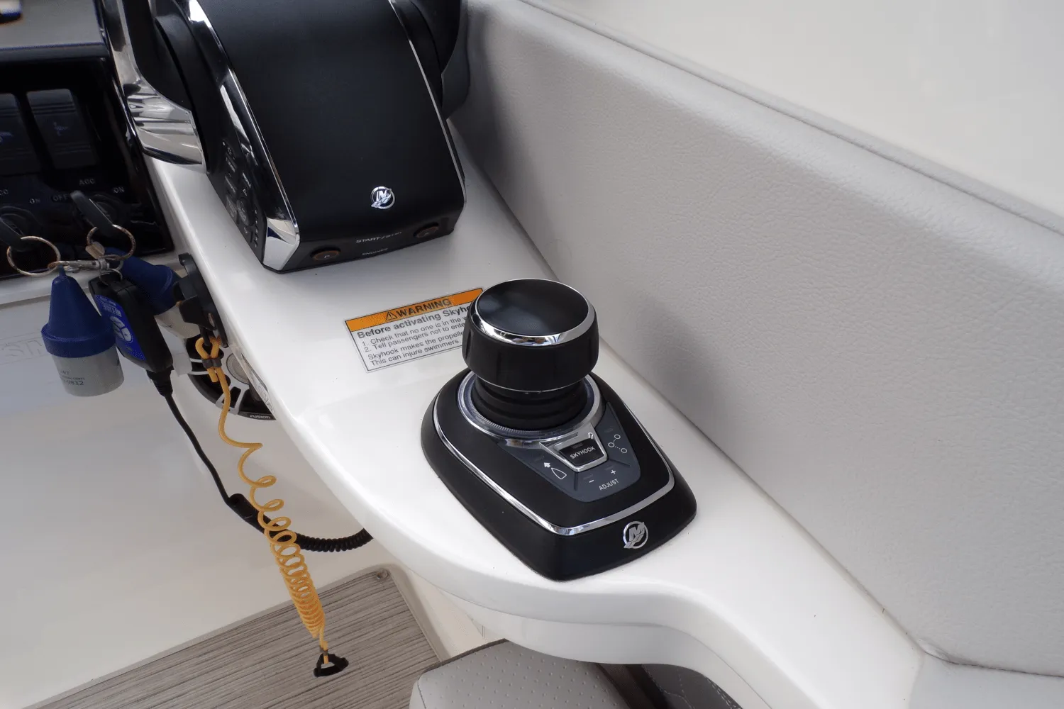 2023 Sea Ray 290 SDX-OB Image Thumbnail #40