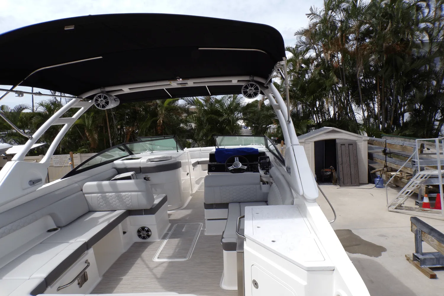 2023 Sea Ray 290 SDX-OB Image Thumbnail #36
