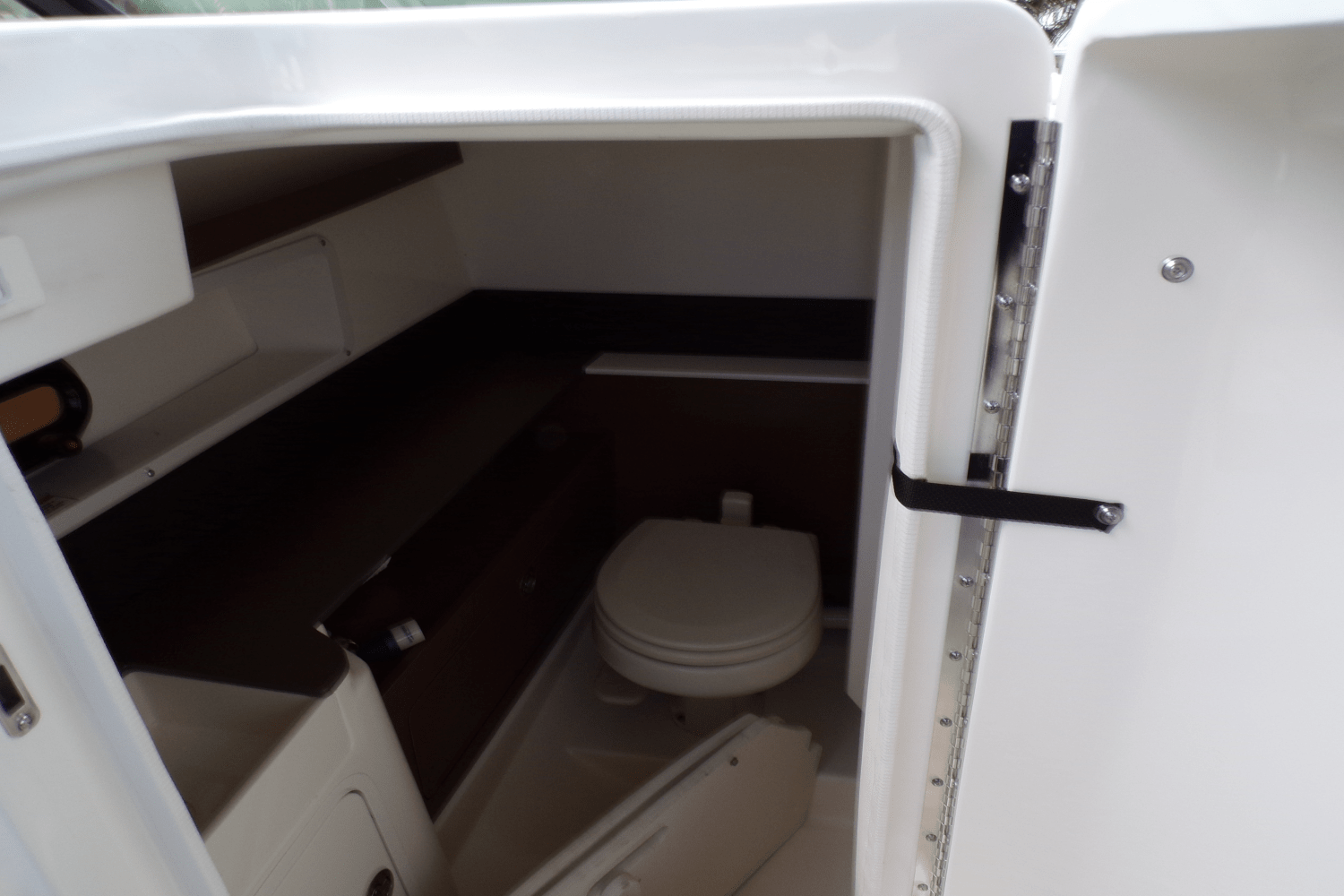 2023 Sea Ray 290 SDX-OB Image Thumbnail #42