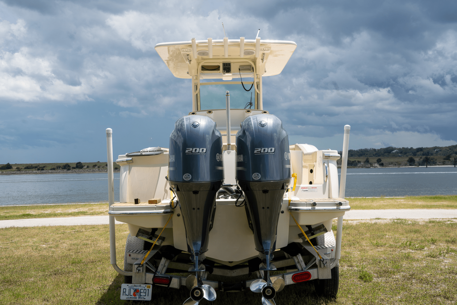 2018 Scout 255 LXF Image Thumbnail #4