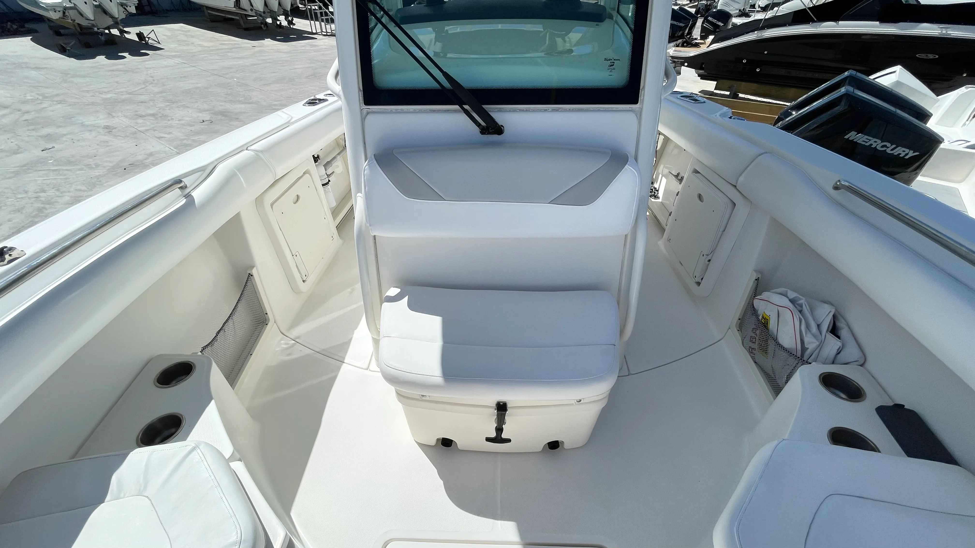 2015 Boston Whaler 280 Outrage Image Thumbnail #16