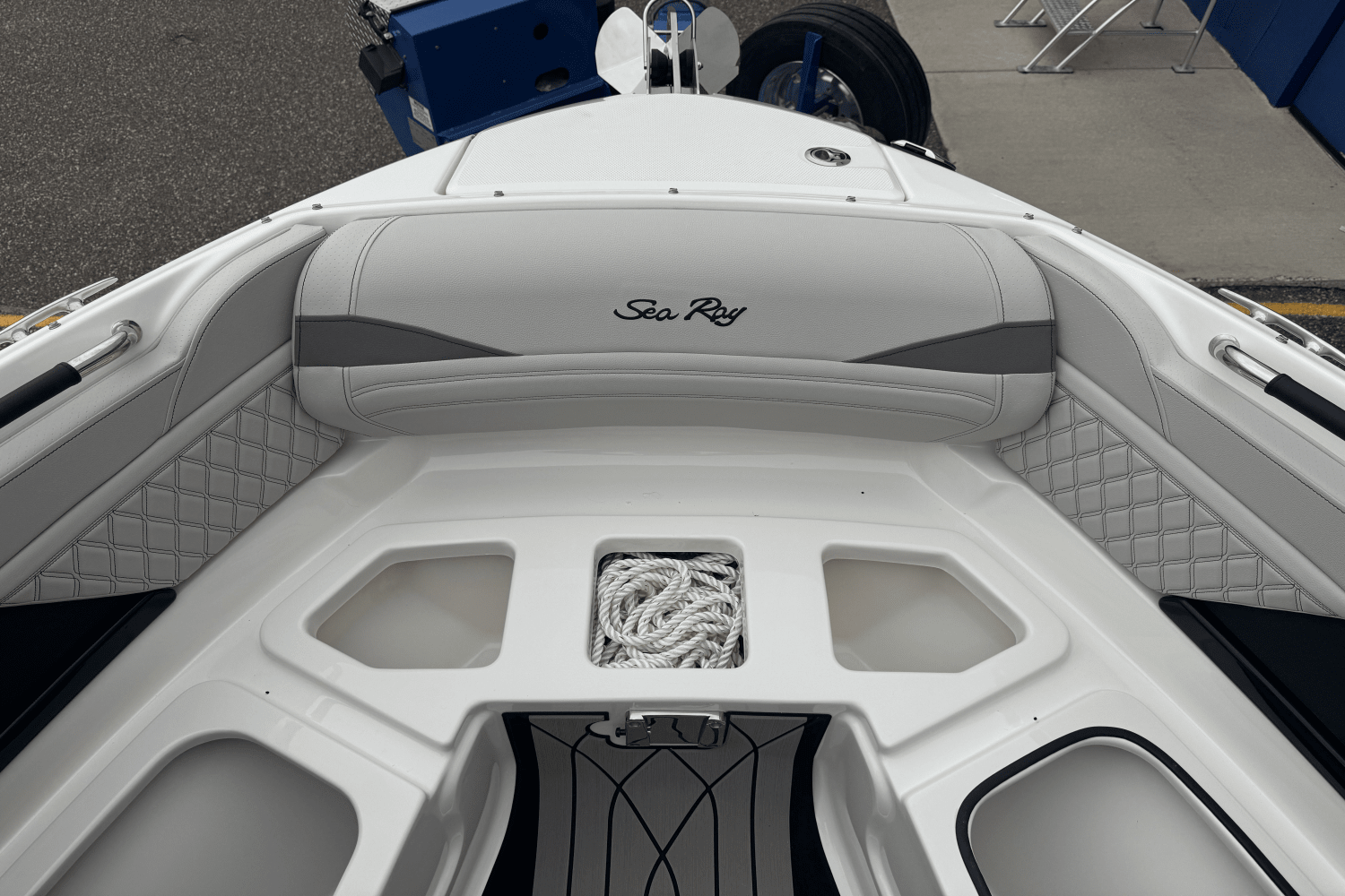 2026 Sea Ray SLX 280 Image Thumbnail #58