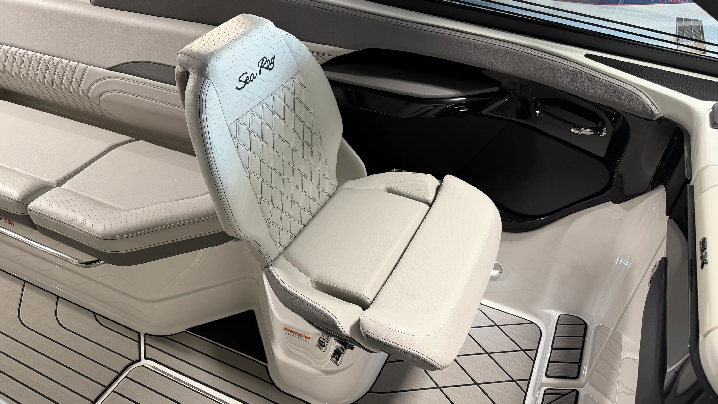 2026 Sea Ray SLX 280 Image Thumbnail #66