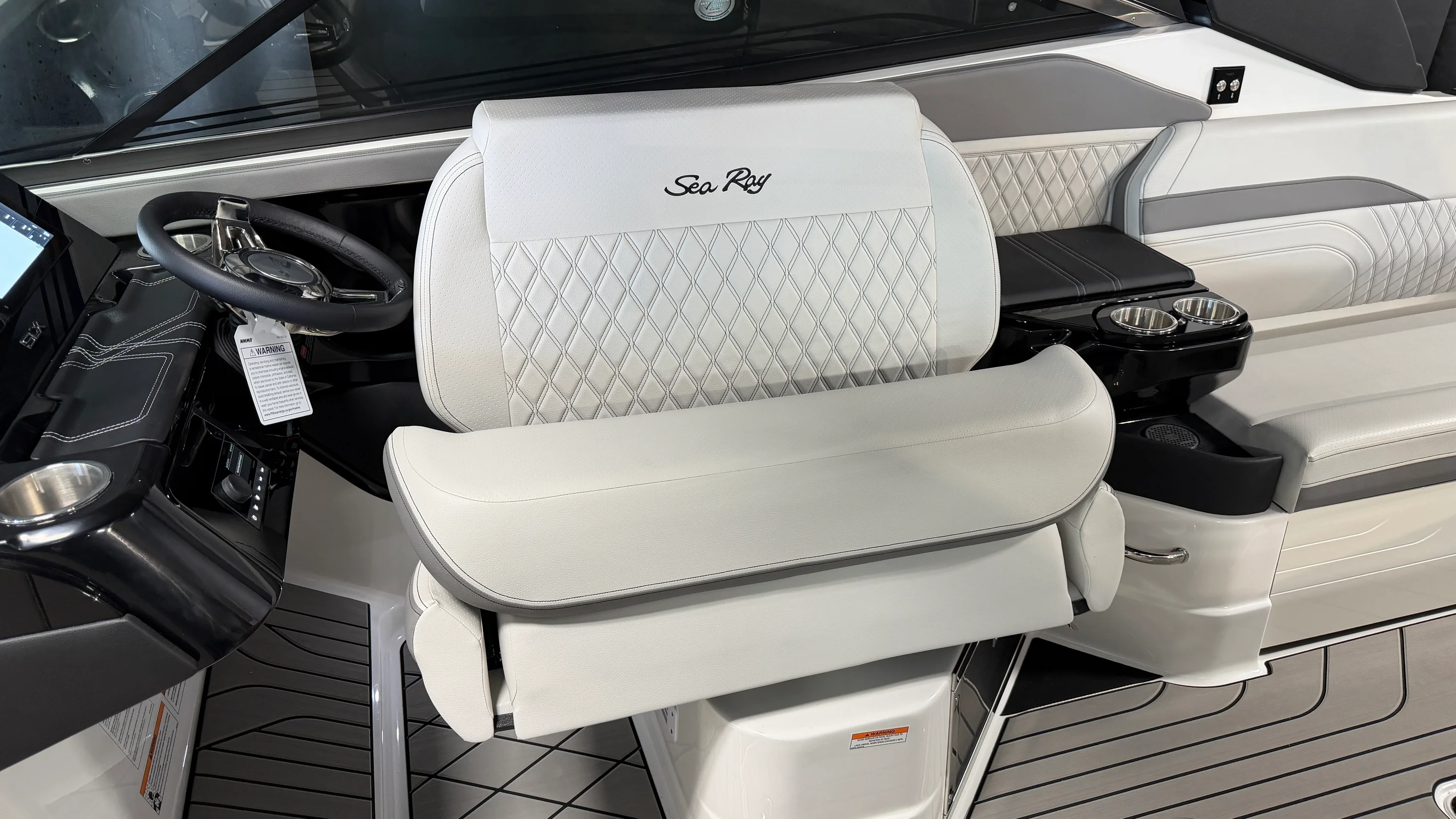 2026 Sea Ray SLX 280 Image Thumbnail #81