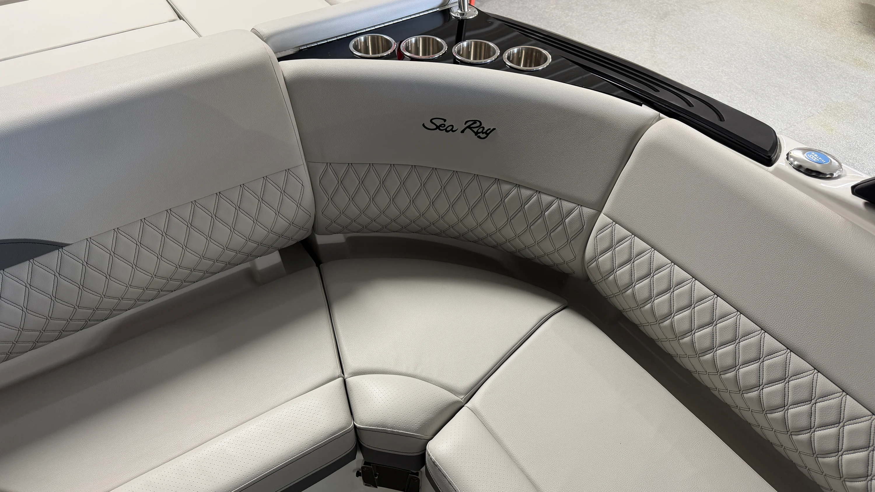 2026 Sea Ray SLX 280 Image Thumbnail #41