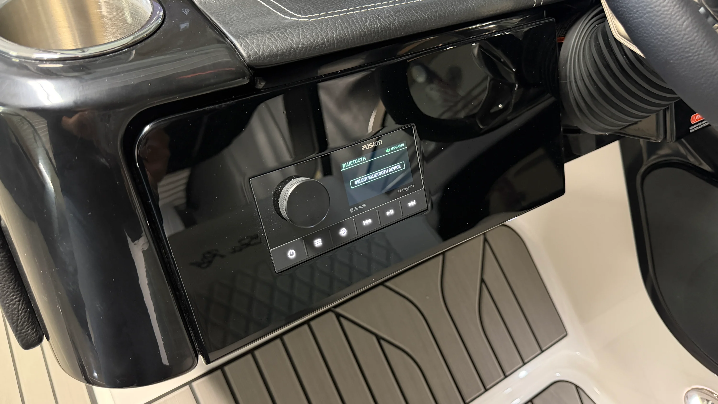 2026 Sea Ray SLX 280 Image Thumbnail #89