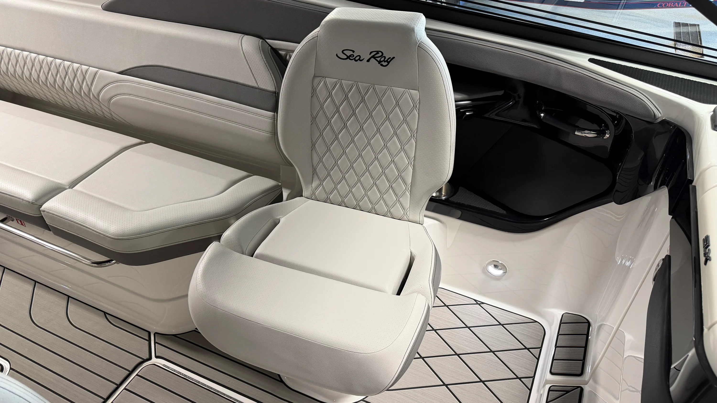 2026 Sea Ray SLX 280 Image Thumbnail #67