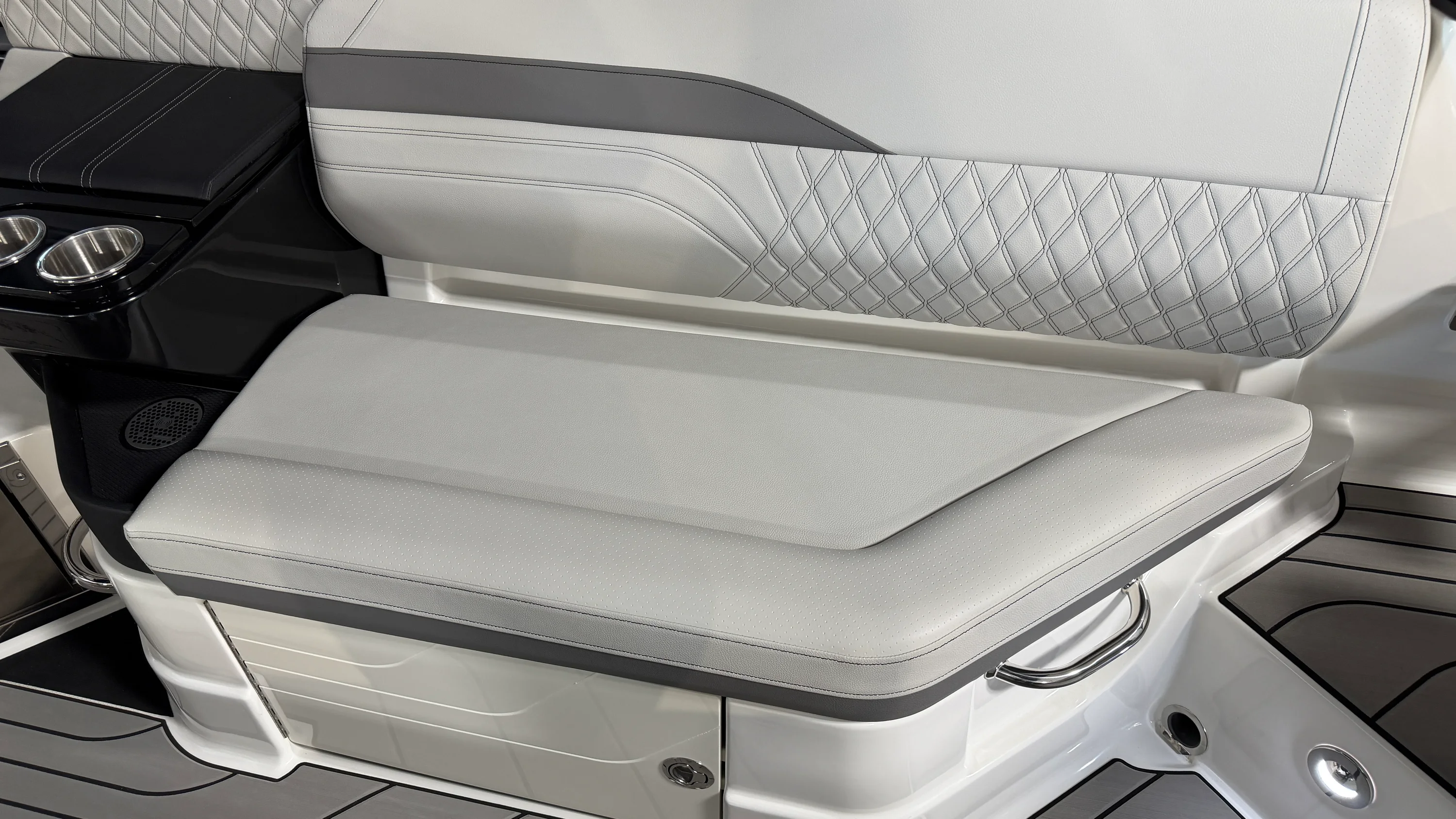 2026 Sea Ray SLX 280 Image Thumbnail #54