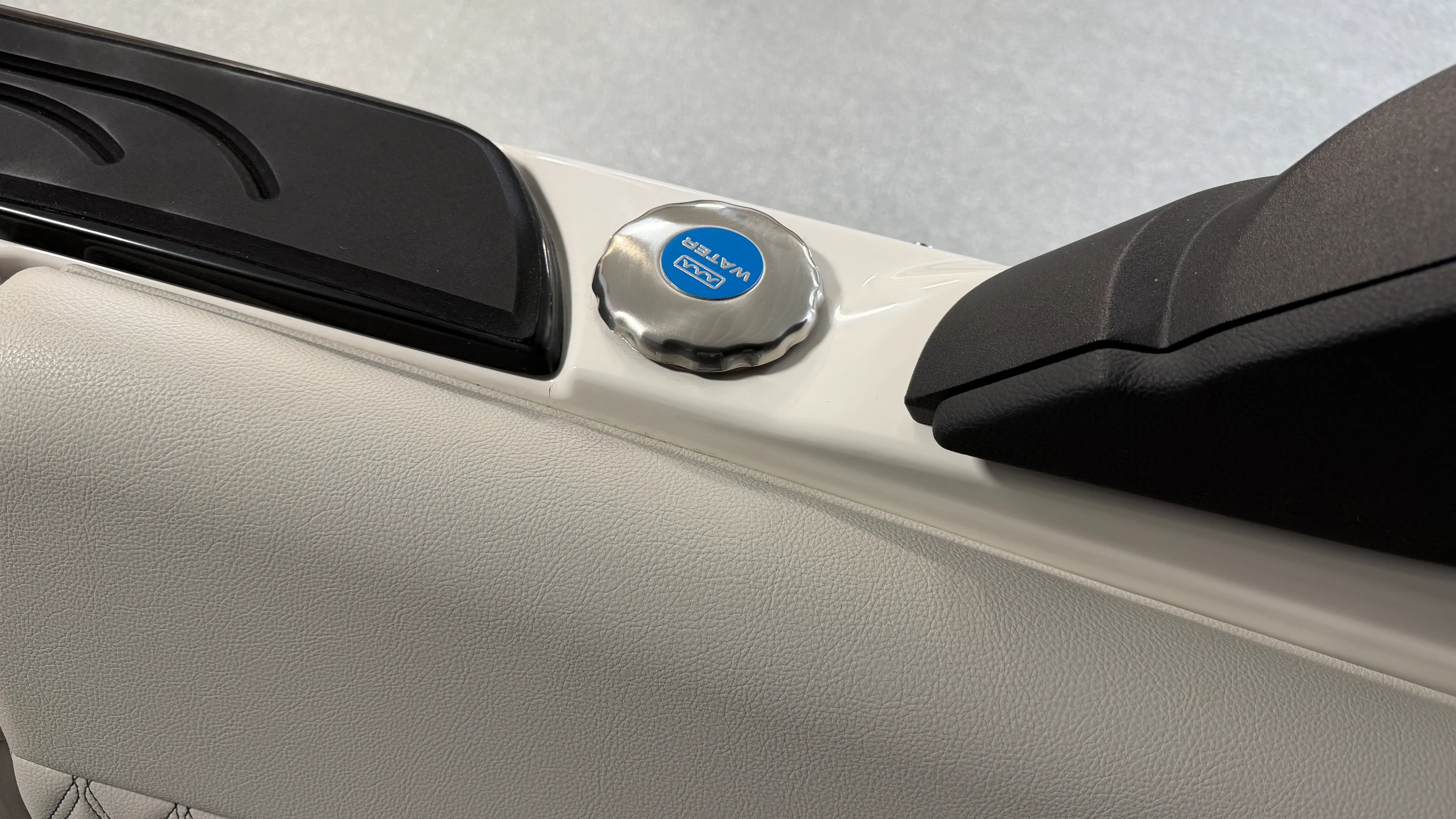 2026 Sea Ray SLX 280 Image Thumbnail #47