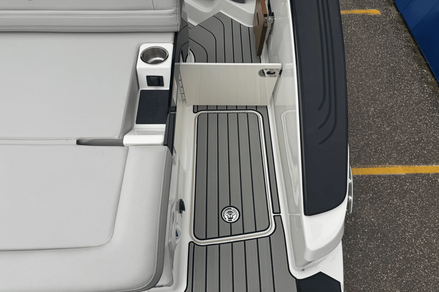 2026 Sea Ray SLX 280 Image Thumbnail #15