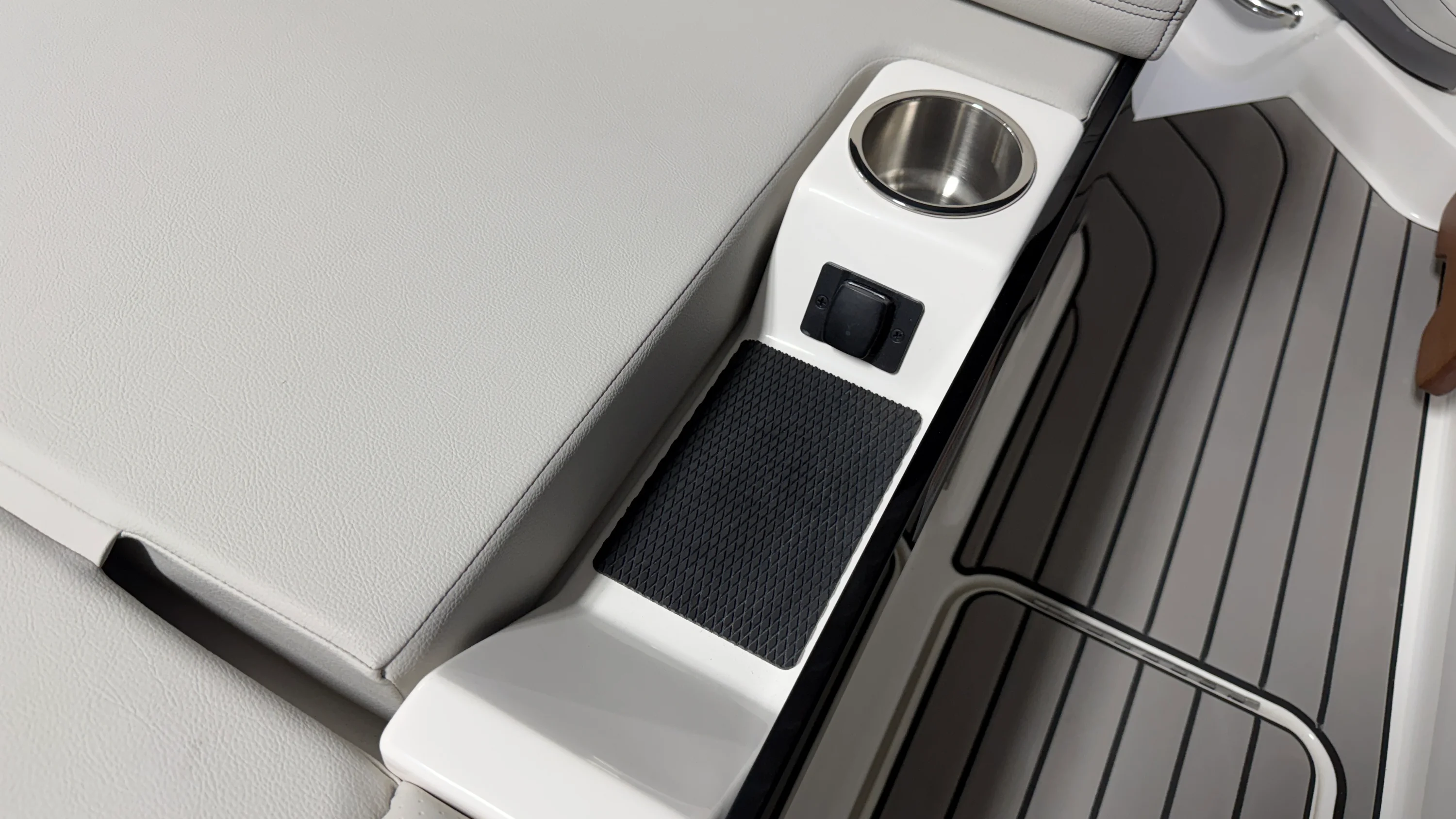 2026 Sea Ray SLX 280 Image Thumbnail #22