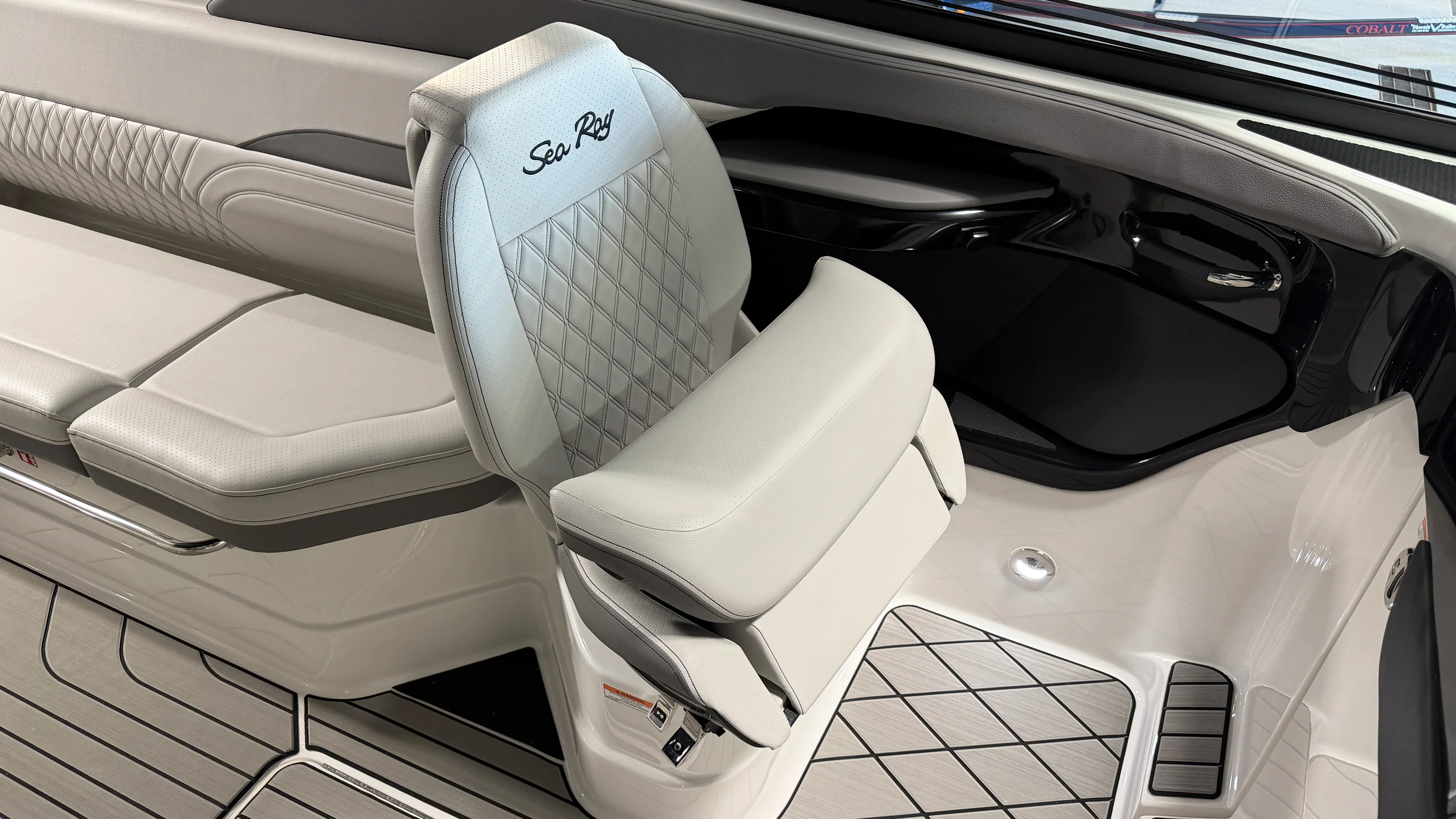 2026 Sea Ray SLX 280 Image Thumbnail #68