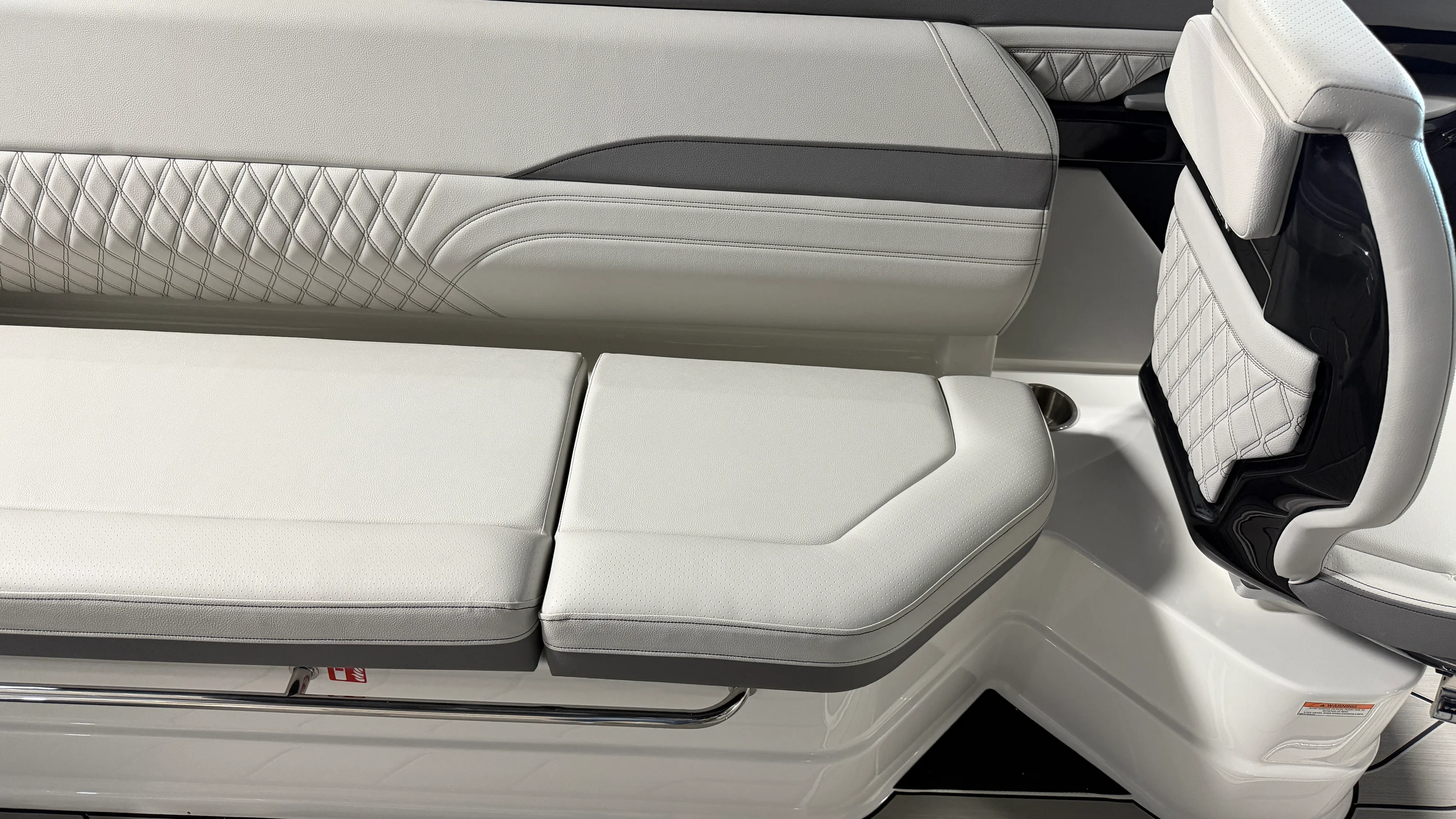 2026 Sea Ray SLX 280 Image Thumbnail #49