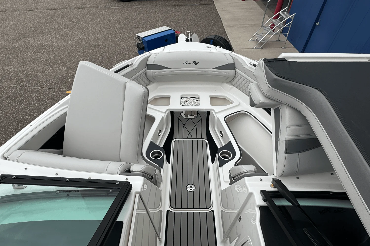 2026 Sea Ray SLX 280 Image Thumbnail #57