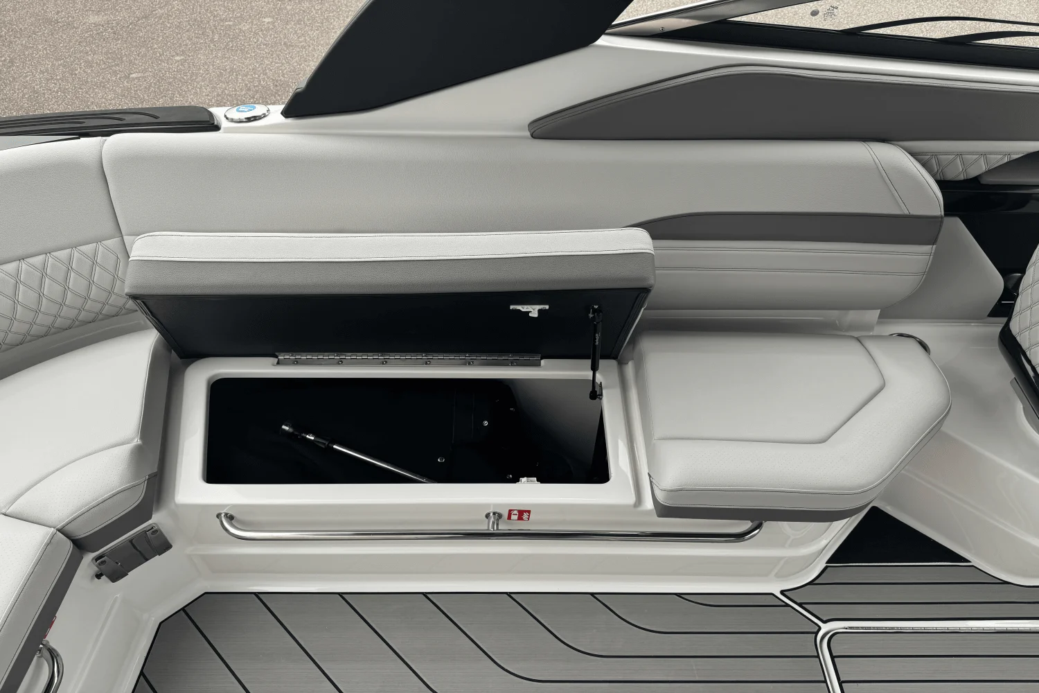 2026 Sea Ray SLX 280 Image Thumbnail #34