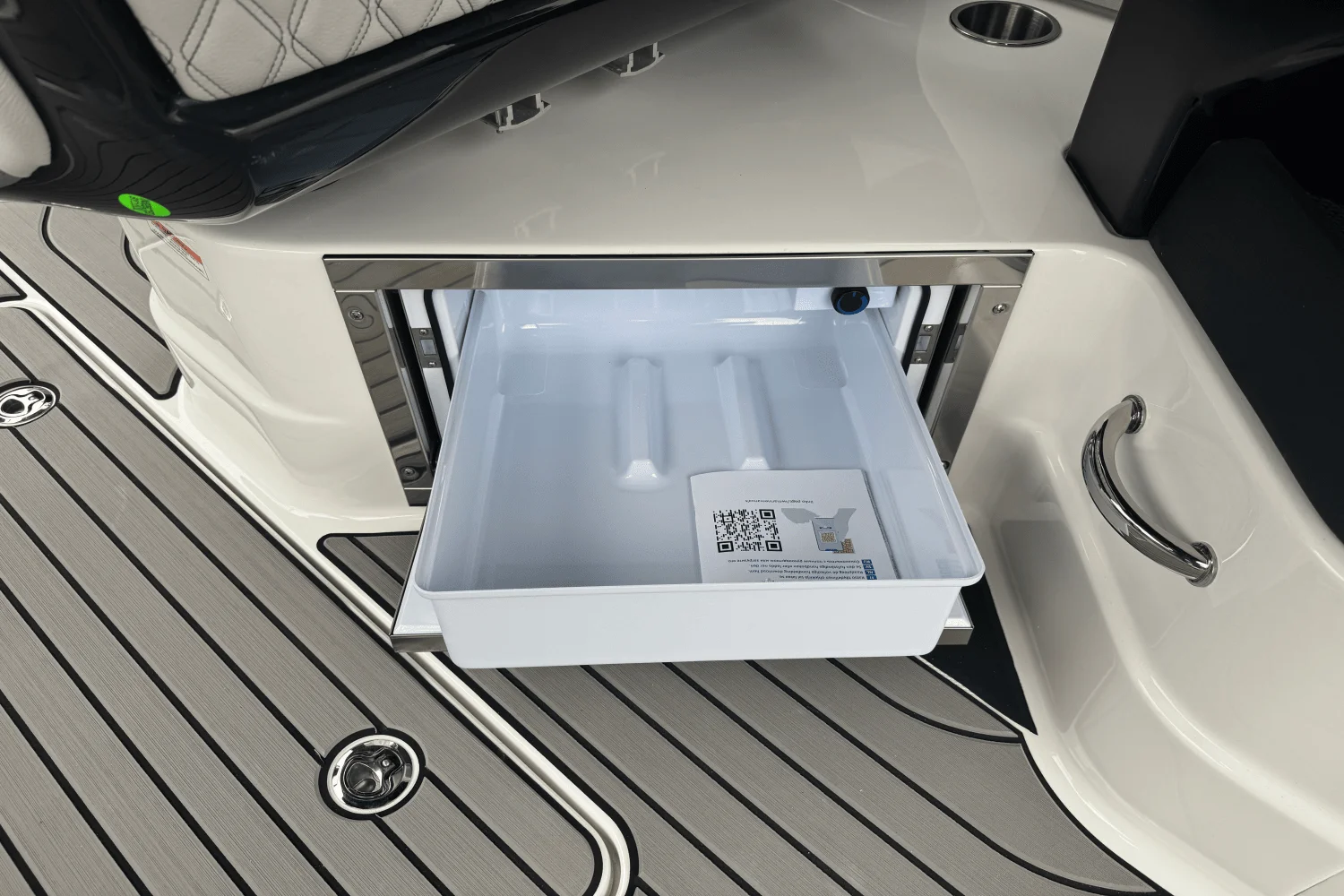 2026 Sea Ray SLX 280 Image Thumbnail #28