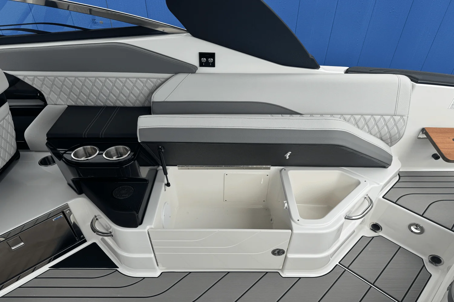 2026 Sea Ray SLX 280 Image Thumbnail #21