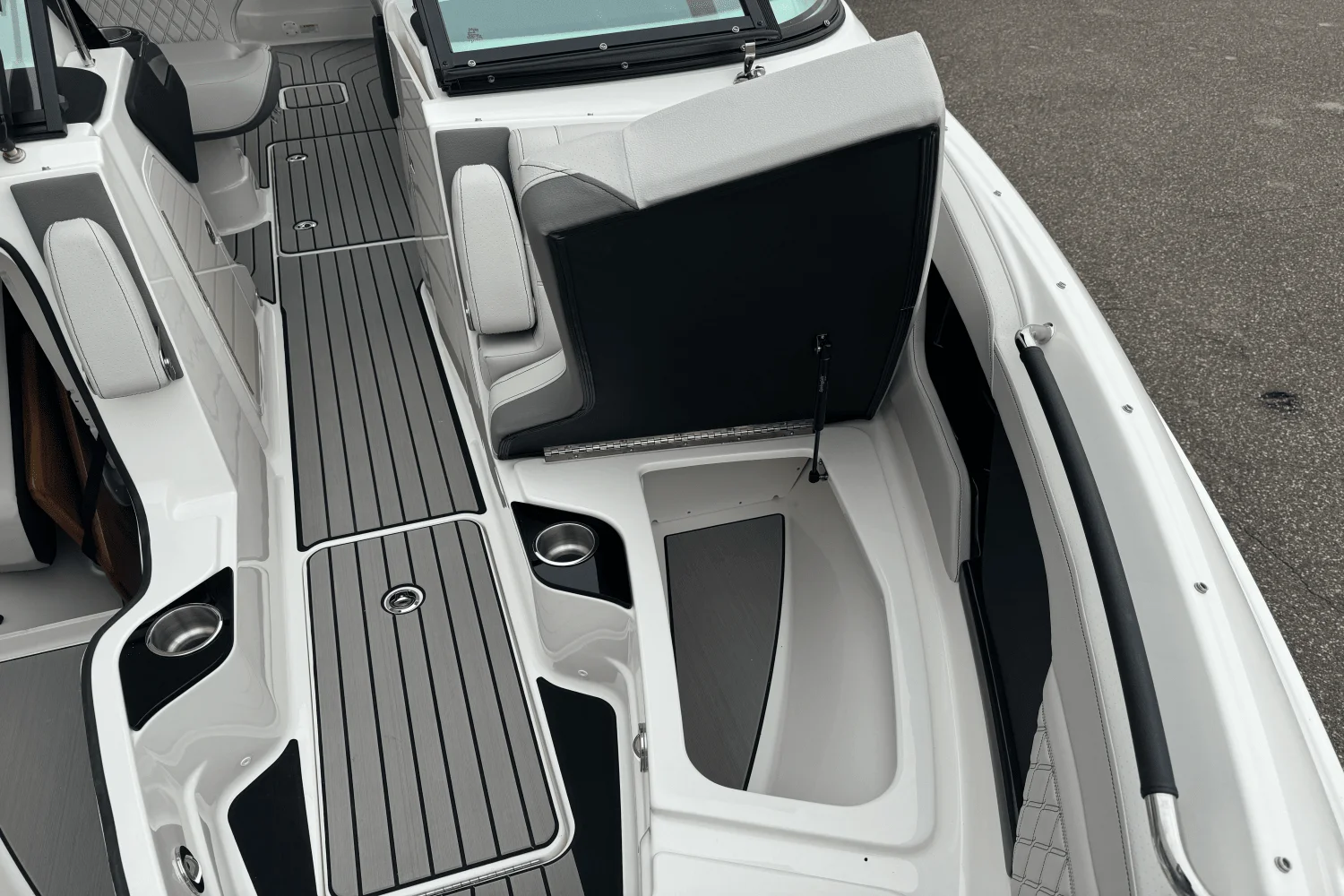 2026 Sea Ray SLX 280 Image Thumbnail #60