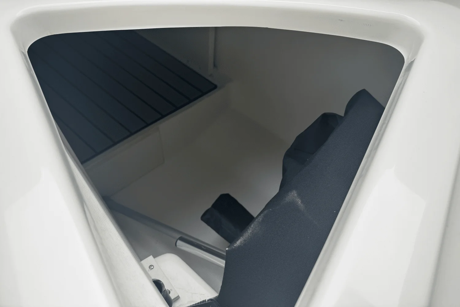 2026 Sea Ray SLX 280 Image Thumbnail #32