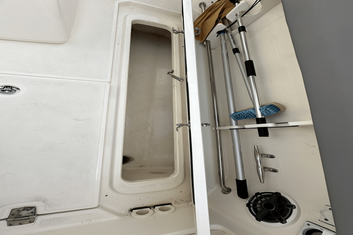 2023 Boston Whaler 330 OUTRAGE Image Thumbnail #19