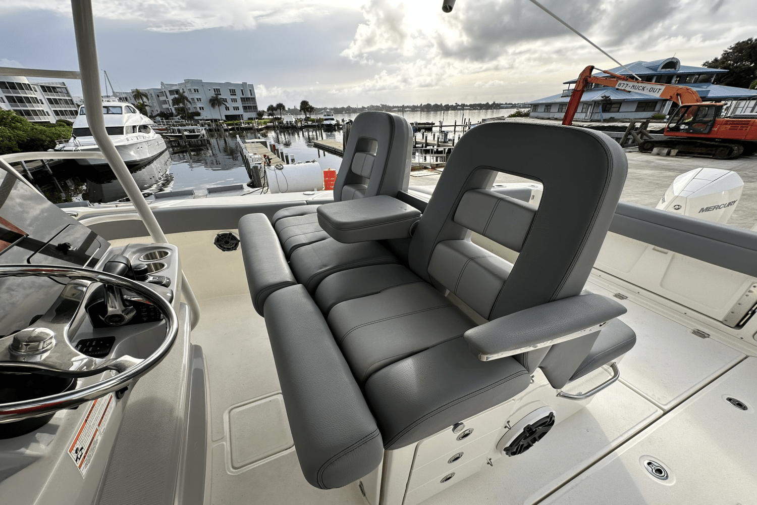 2023 Boston Whaler 330 OUTRAGE Image Thumbnail #27