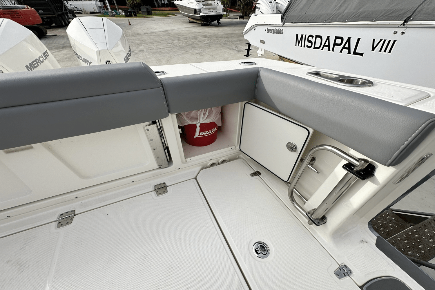 2023 Boston Whaler 330 OUTRAGE Image Thumbnail #12