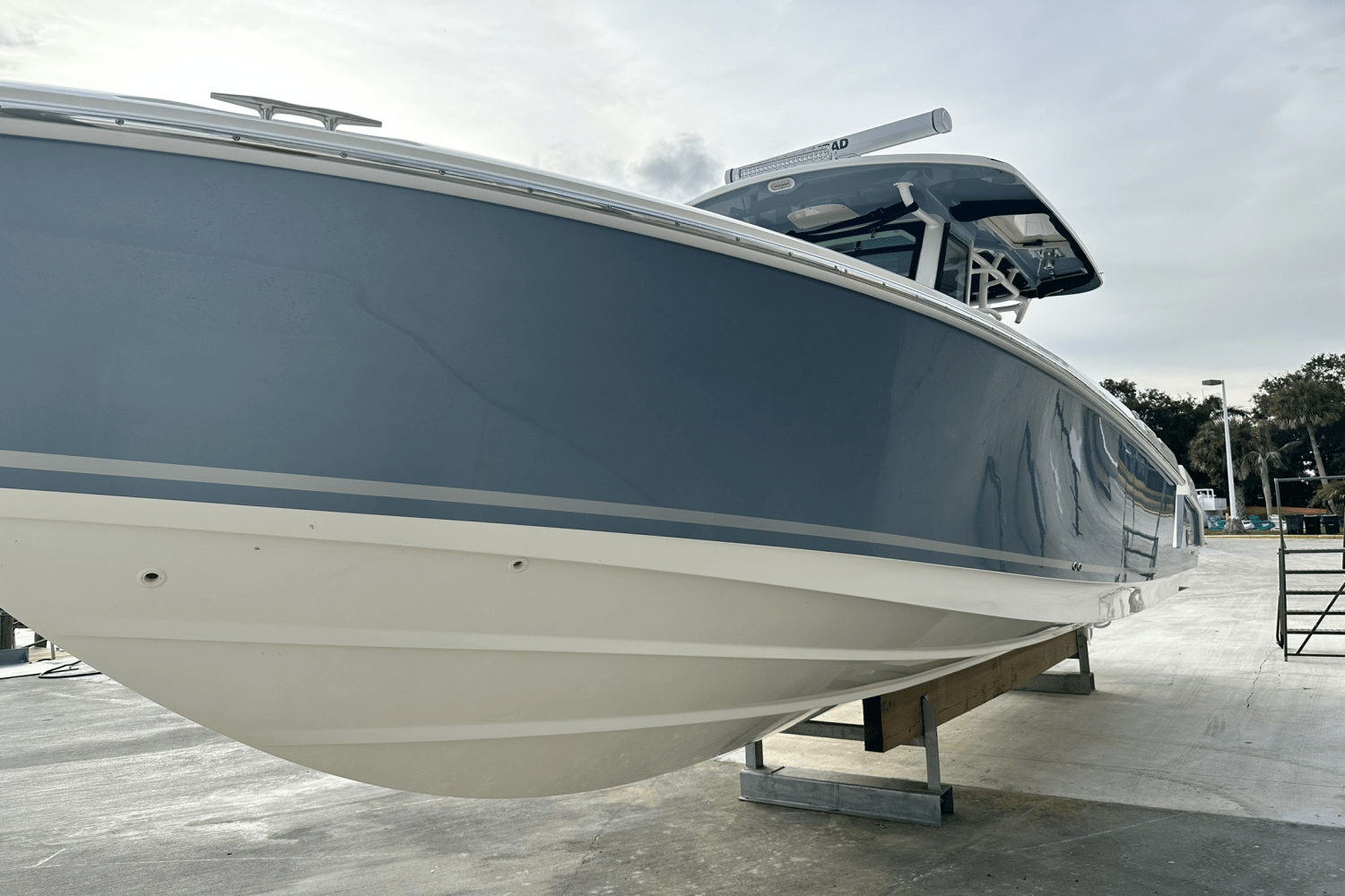 2023 Boston Whaler 330 OUTRAGE Image Thumbnail #5