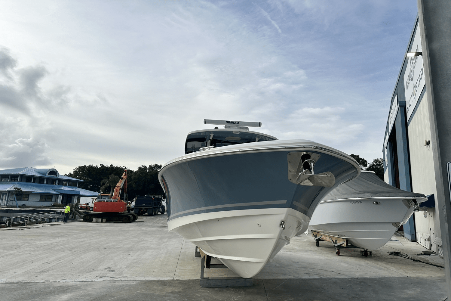 2023 Boston Whaler 330 OUTRAGE Image Thumbnail #3