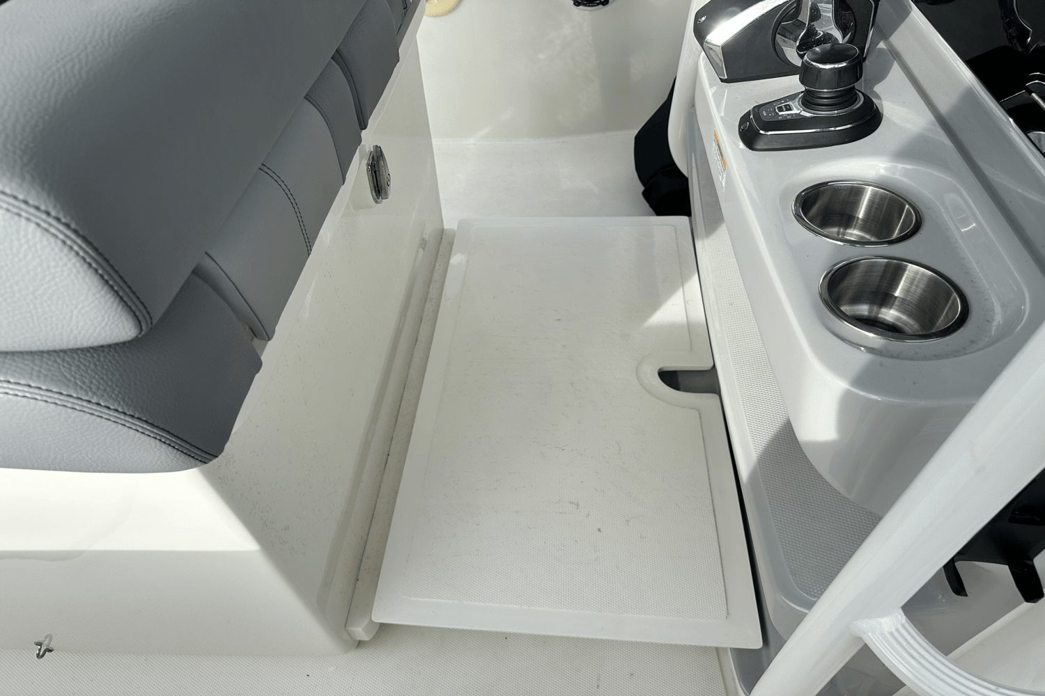 2023 Boston Whaler 330 OUTRAGE Image Thumbnail #39