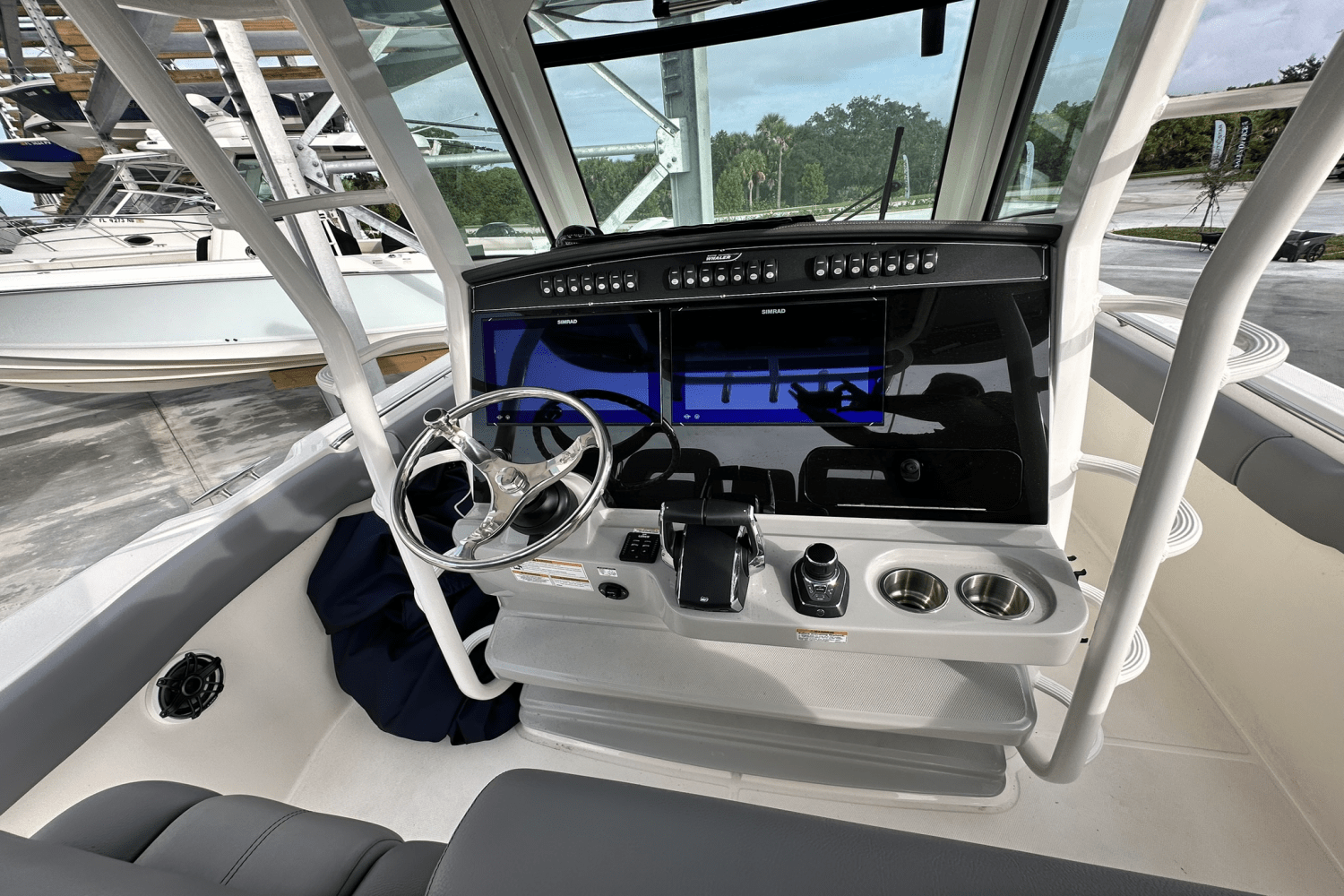 2023 Boston Whaler 330 OUTRAGE Image Thumbnail #28