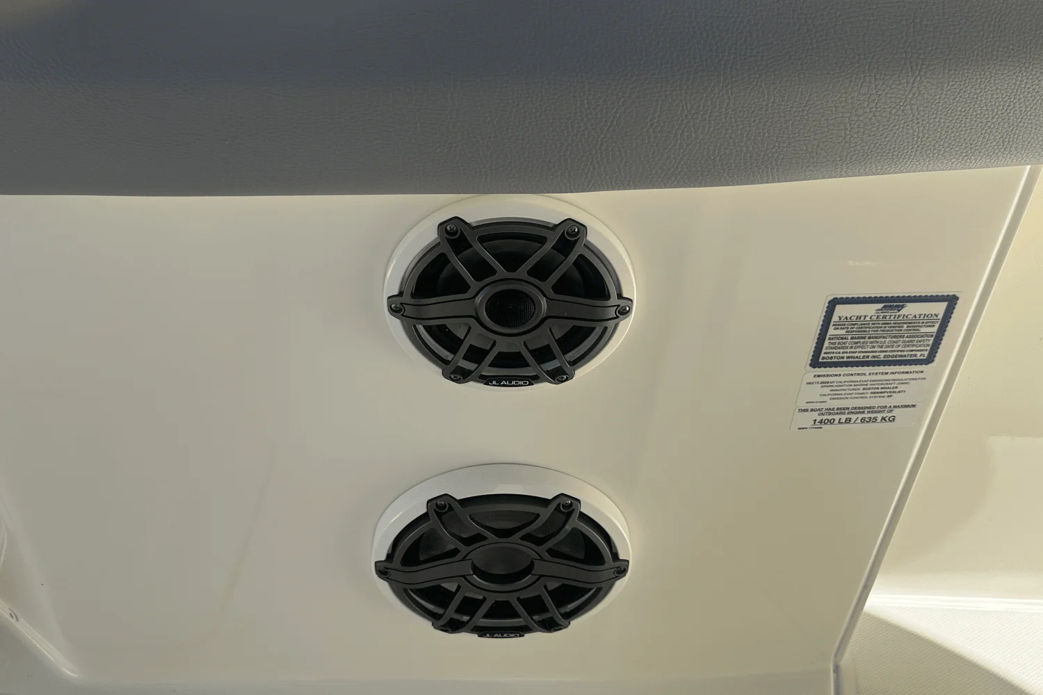 2024 Boston Whaler 280 OUTRAGE Image Thumbnail #32