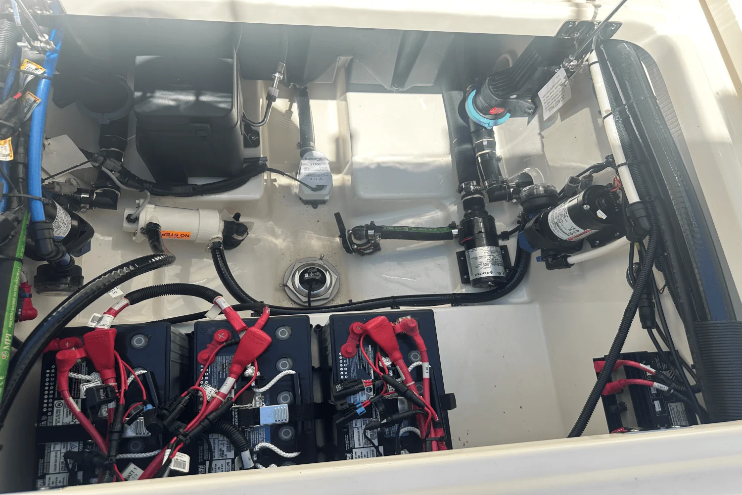 2024 Boston Whaler 280 OUTRAGE Image Thumbnail #28