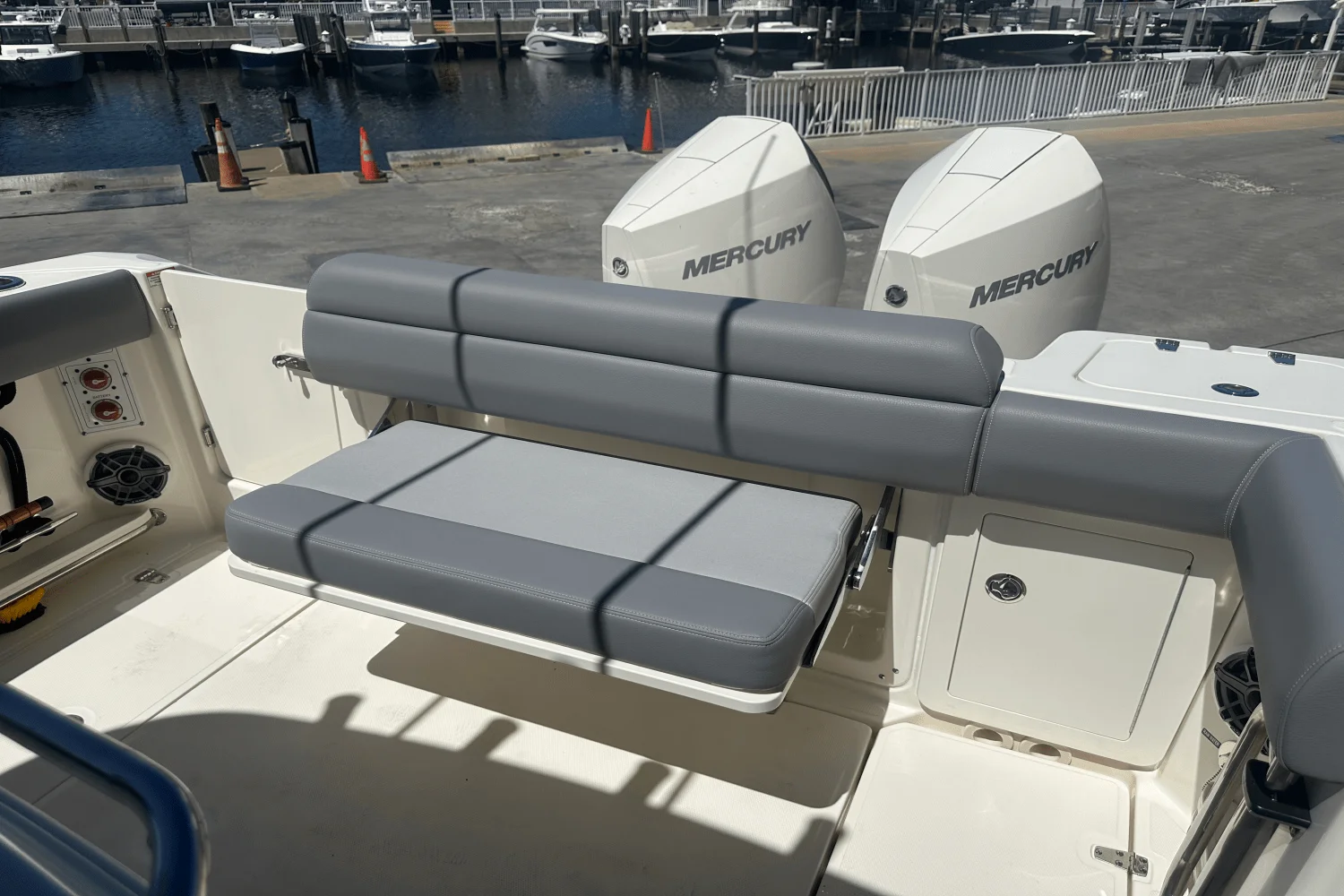 2024 Boston Whaler 280 OUTRAGE Image Thumbnail #13