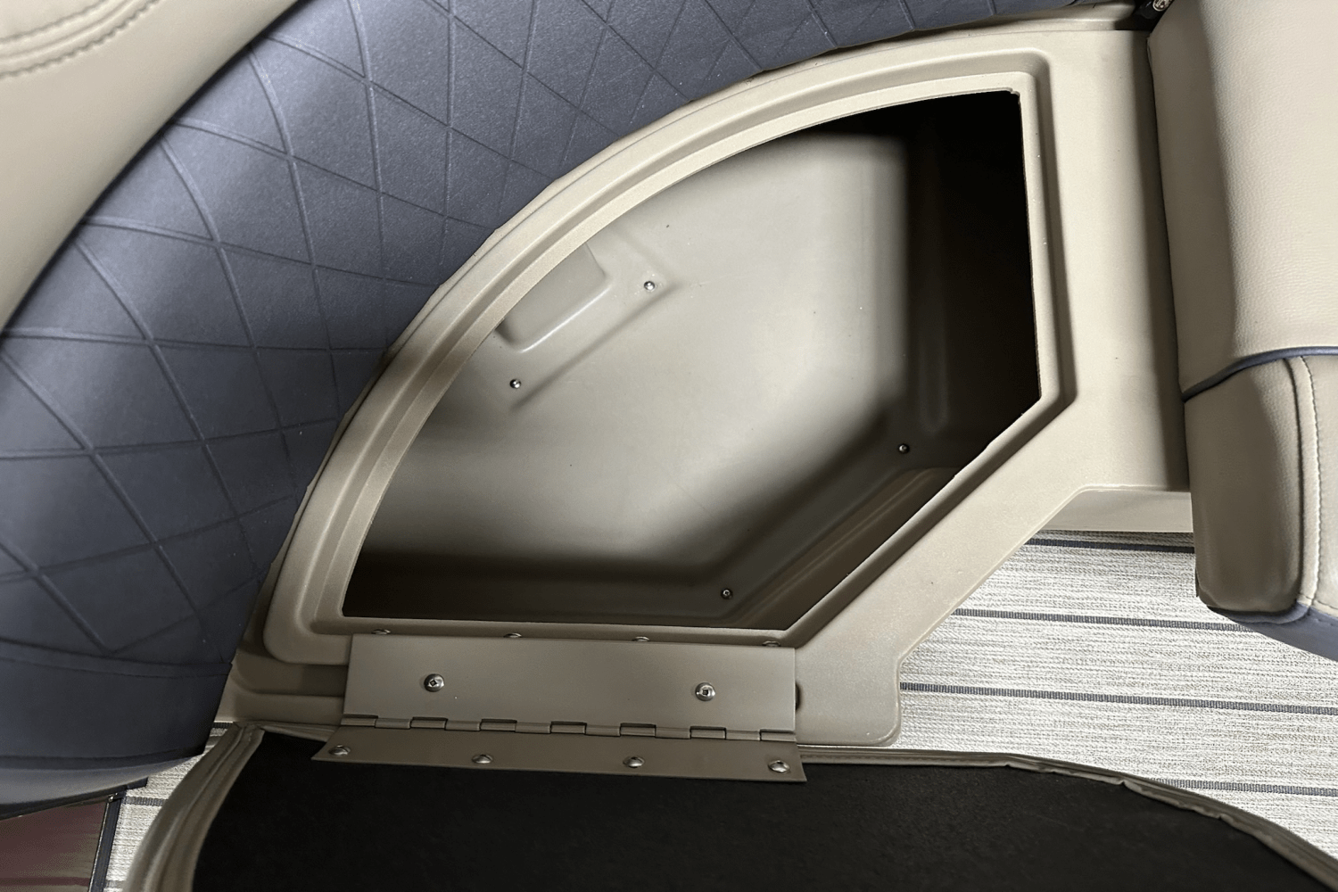 2022 Starcraft SLS1 Image Thumbnail #23