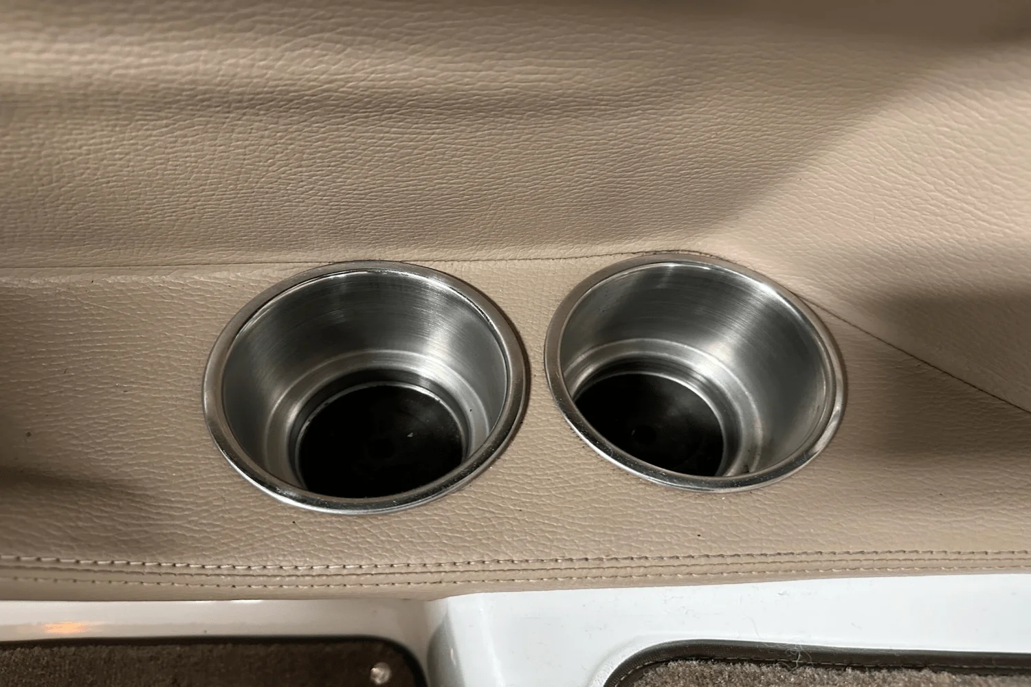 2008 Cobalt 202 Image Thumbnail #26