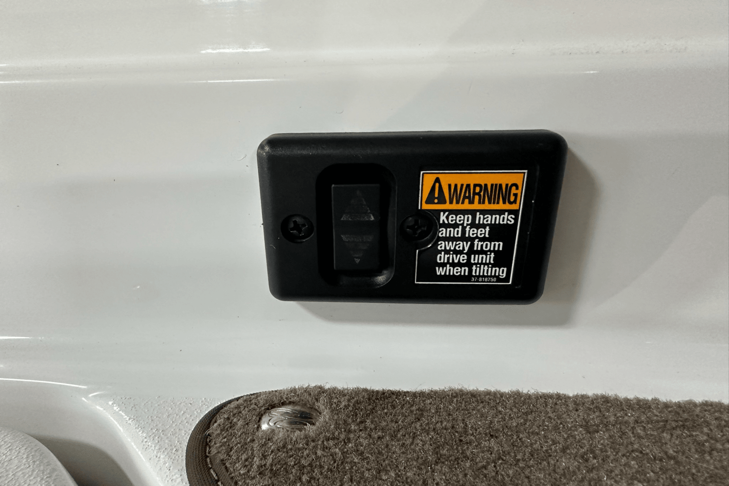 2008 Cobalt 202 Image Thumbnail #17