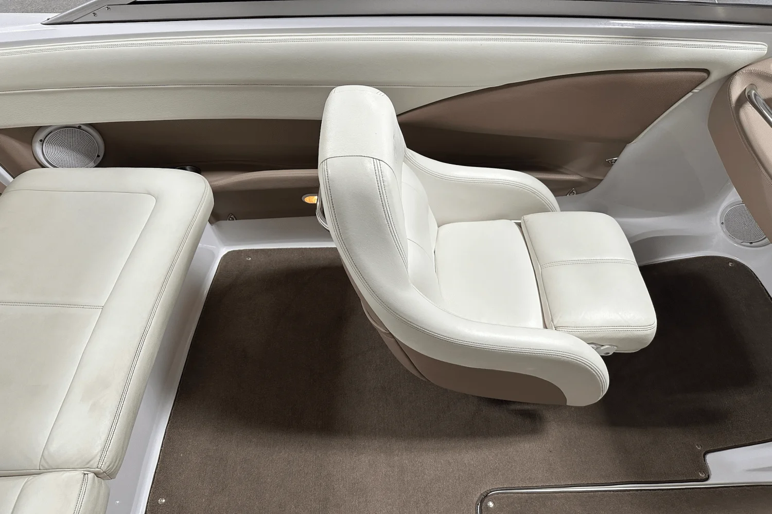 2008 Cobalt 202 Image Thumbnail #33