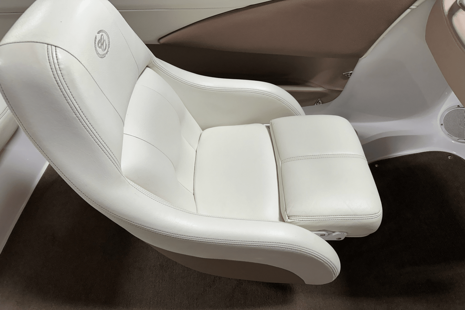 2008 Cobalt 202 Image Thumbnail #34