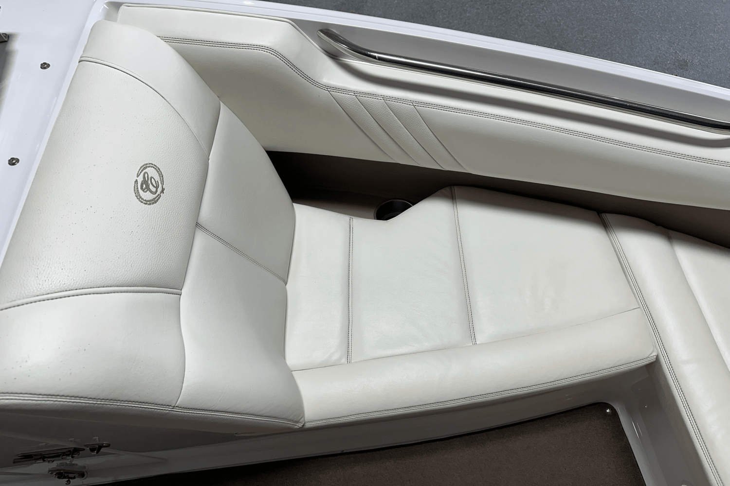 2008 Cobalt 202 Image Thumbnail #56