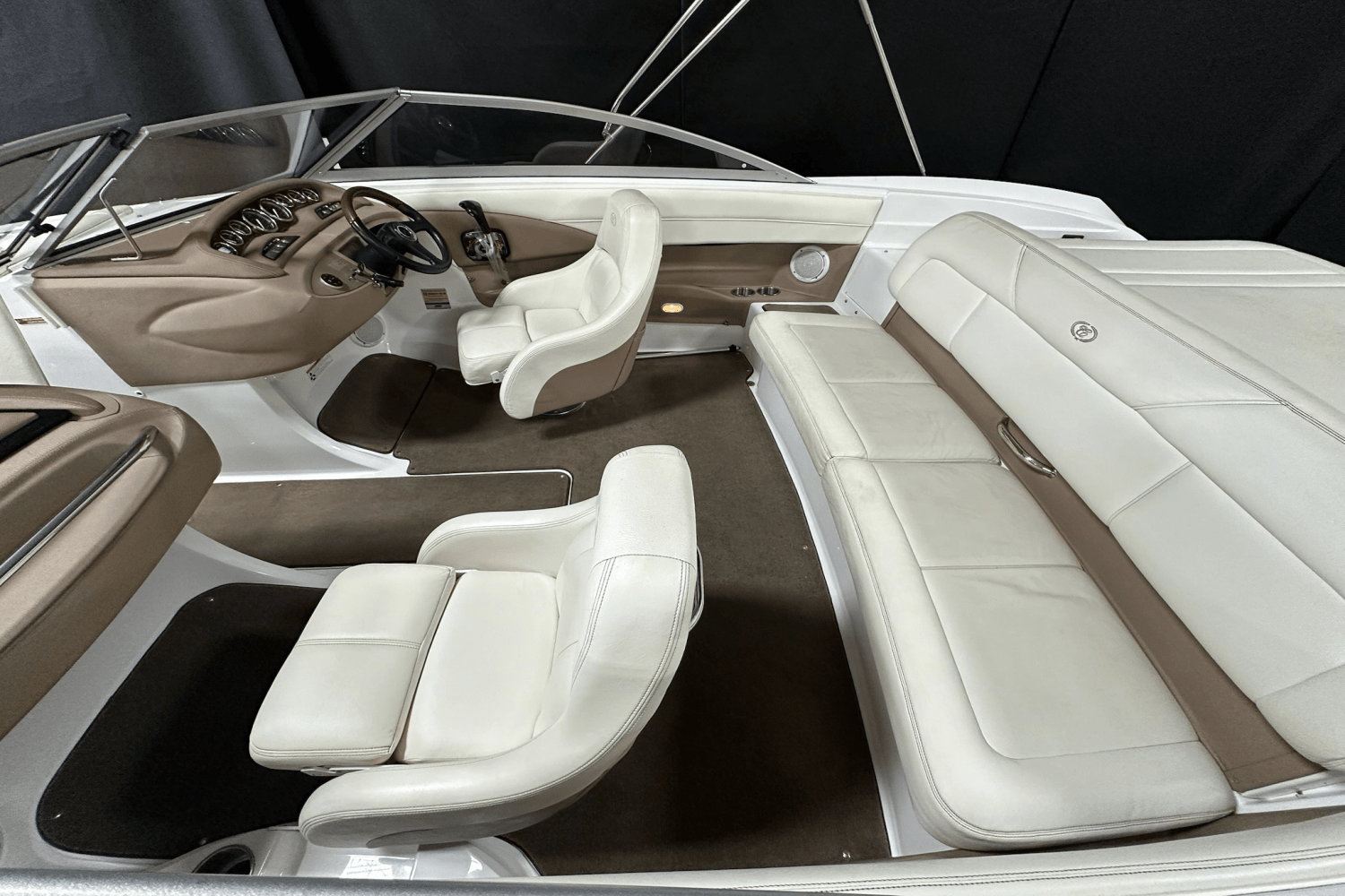 2008 Cobalt 202 Image Thumbnail #4