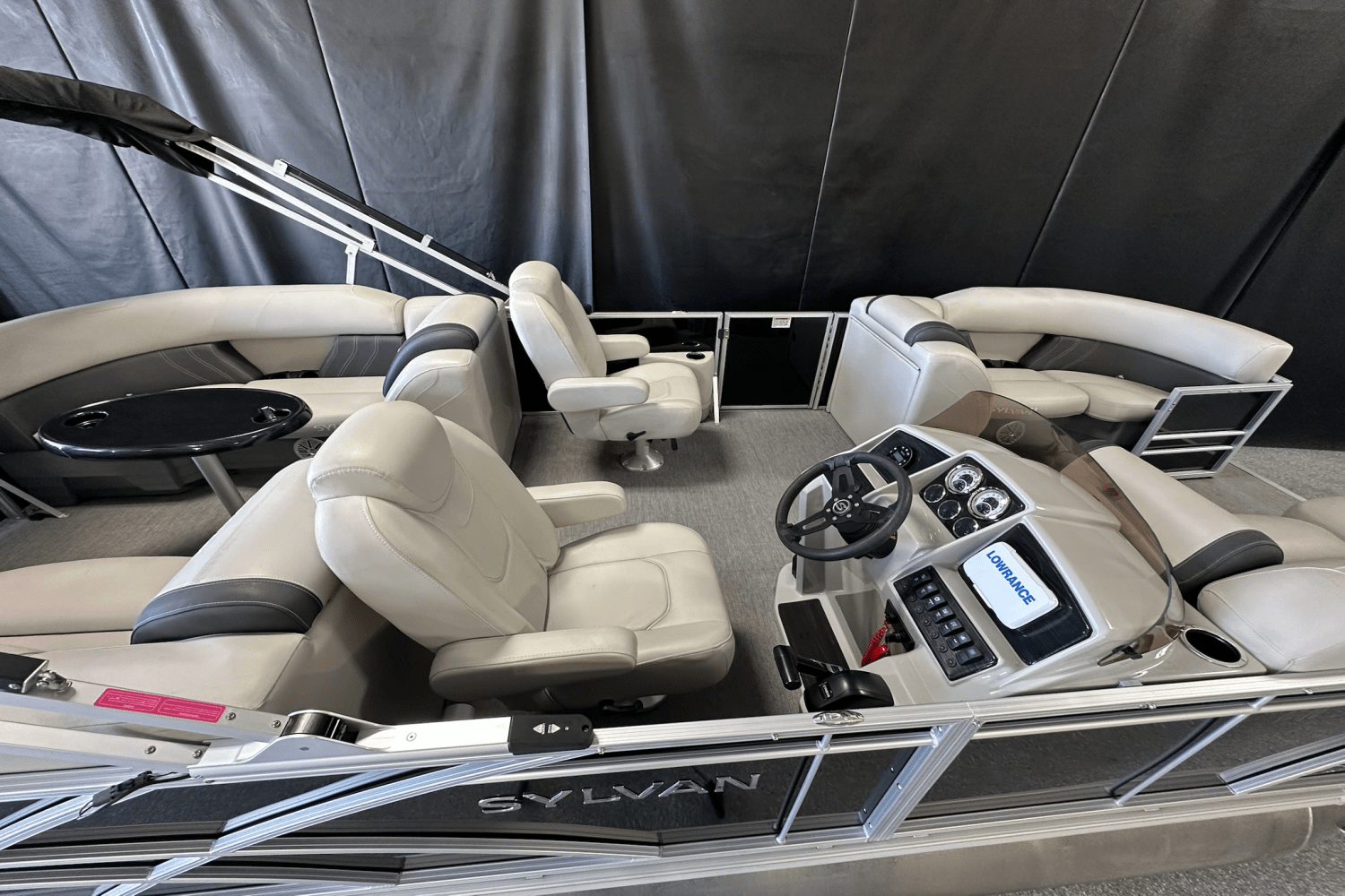 2022 Sylvan 822 LZ SE Image Thumbnail #1