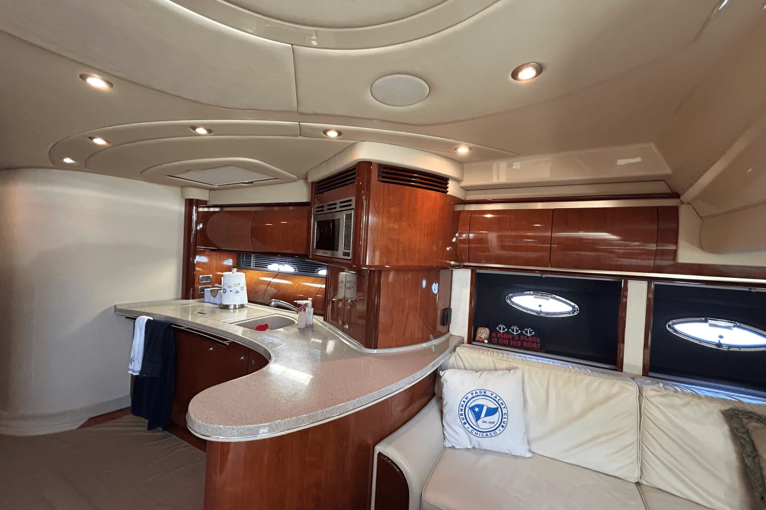 2003 Sea Ray 50 SUNDANCER Image Thumbnail #18