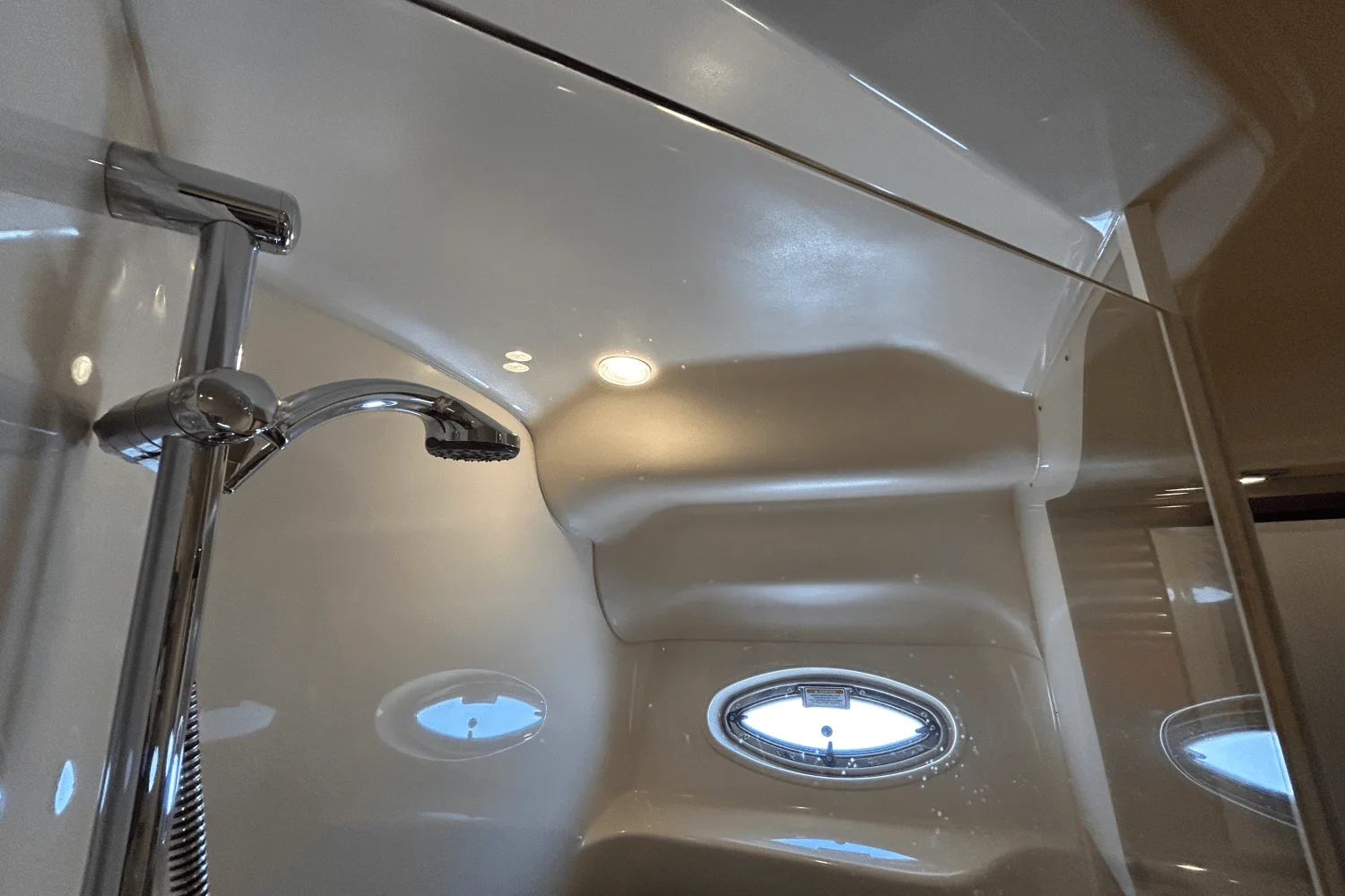 2003 Sea Ray 50 SUNDANCER Image Thumbnail #21