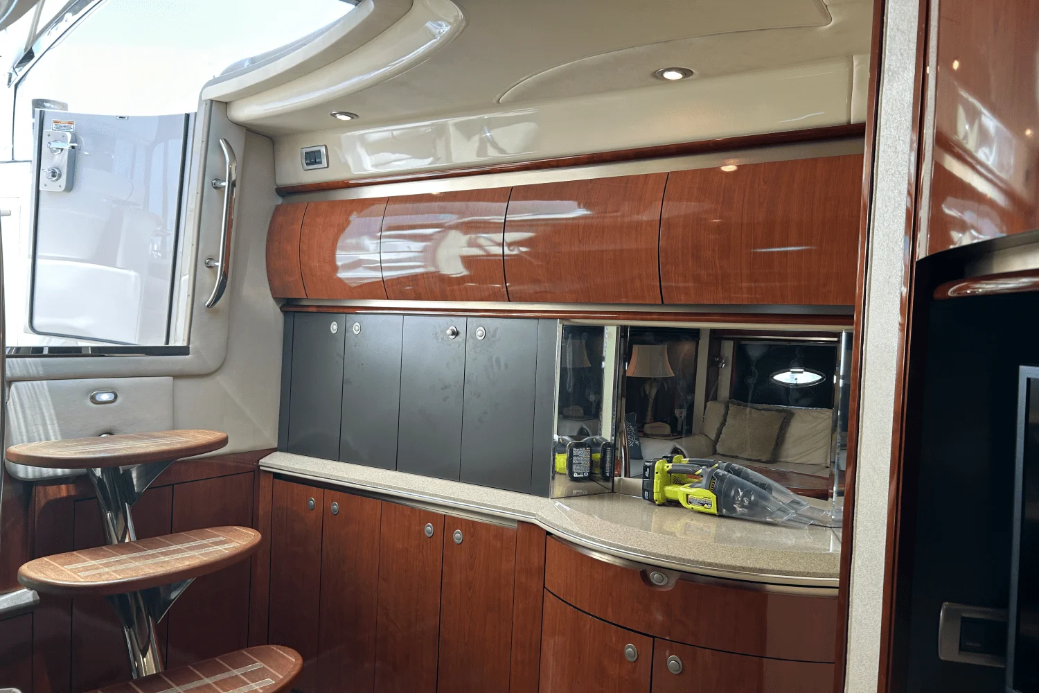 2003 Sea Ray 50 SUNDANCER Image Thumbnail #14