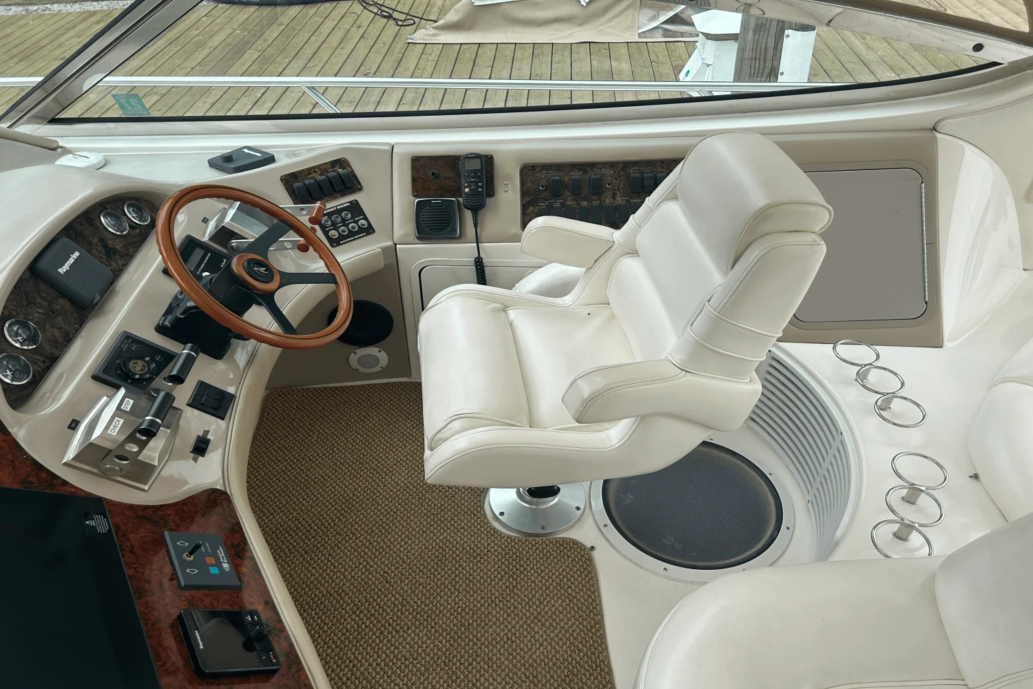 1998 Sea Ray 540 SUNDANCER Image Thumbnail #26