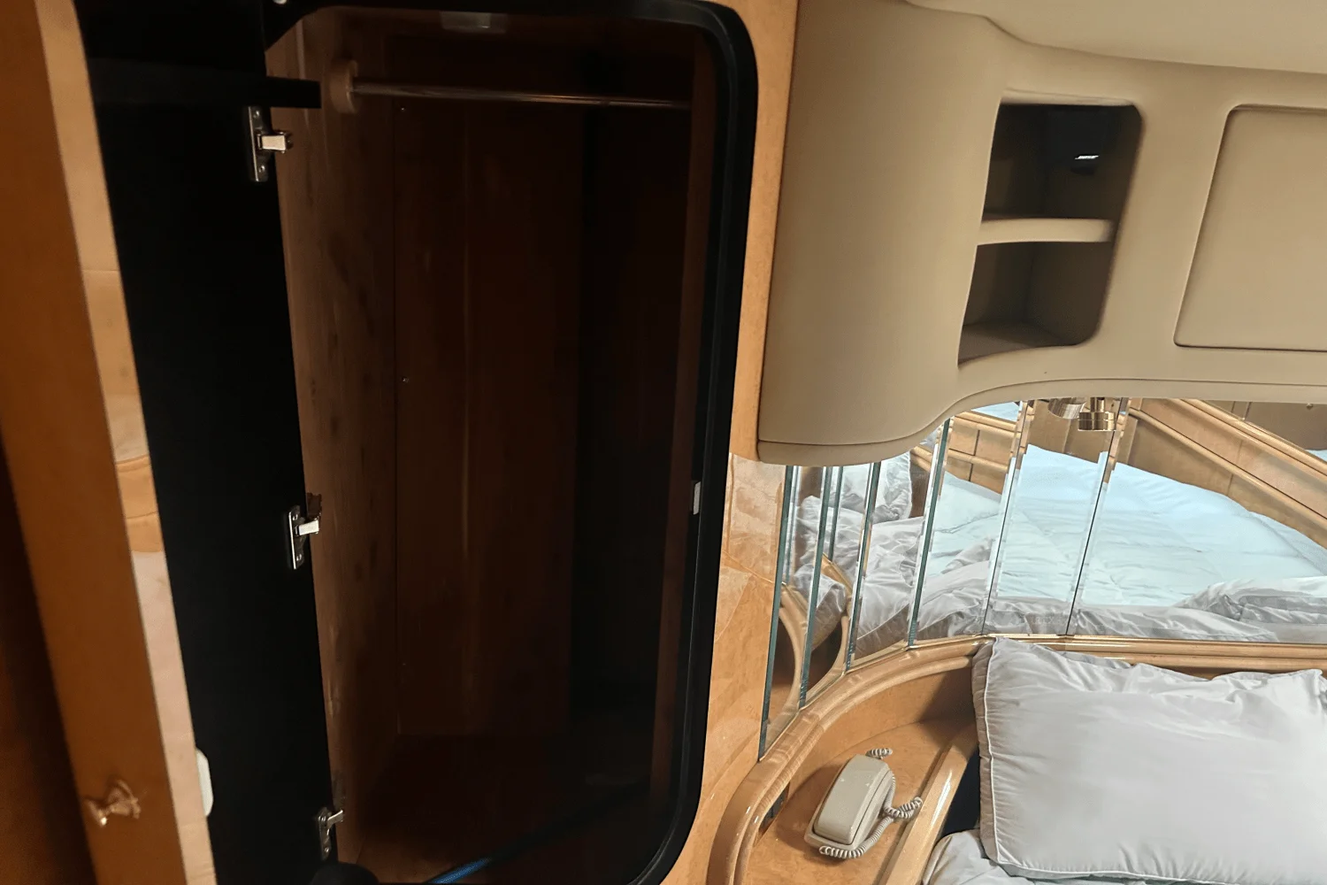 1998 Sea Ray 540 SUNDANCER Image Thumbnail #59