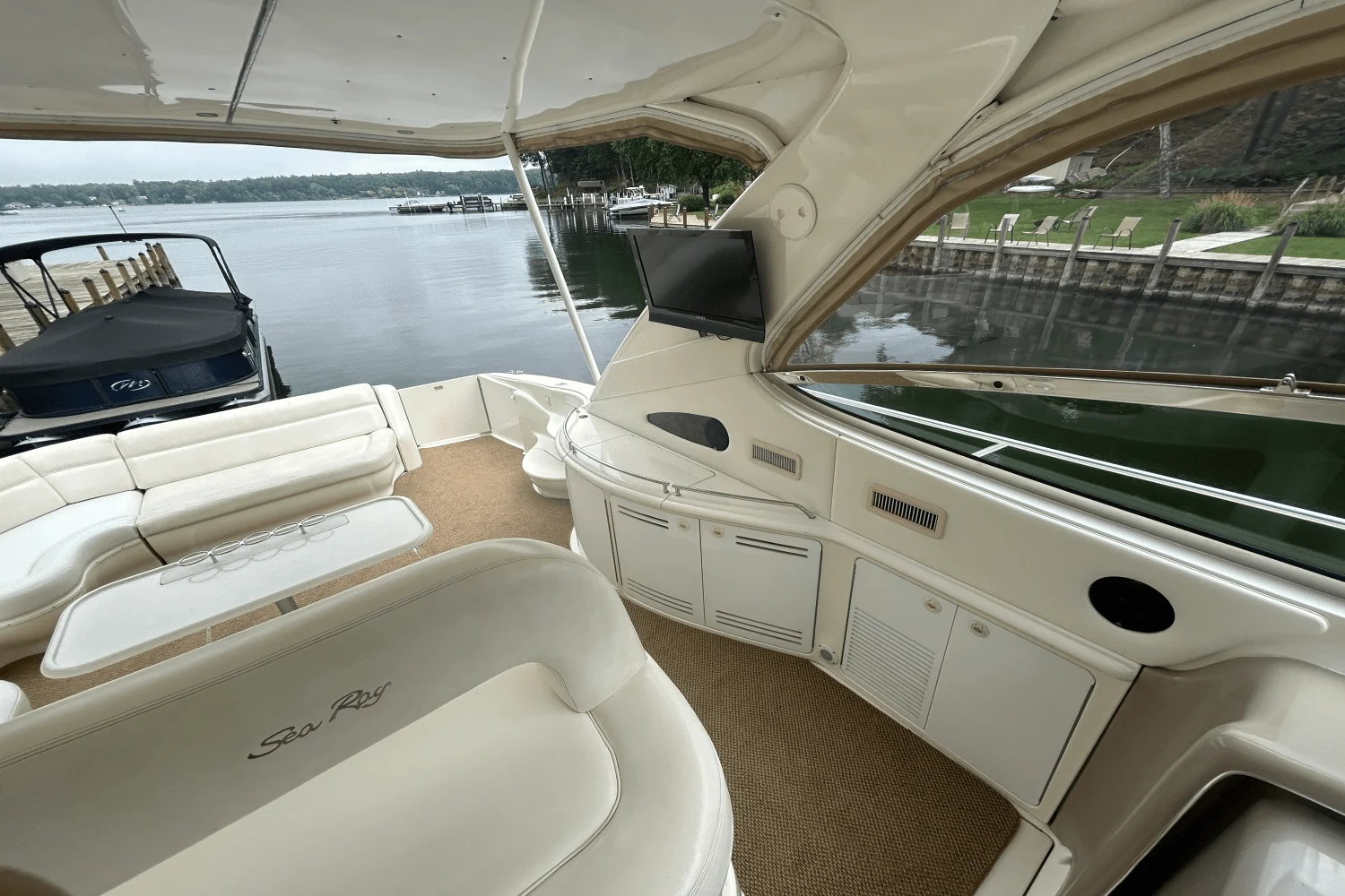 1998 Sea Ray 540 SUNDANCER Image Thumbnail #36