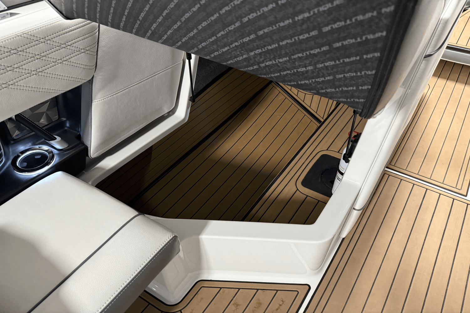 2016 Nautique G25 Image Thumbnail #64